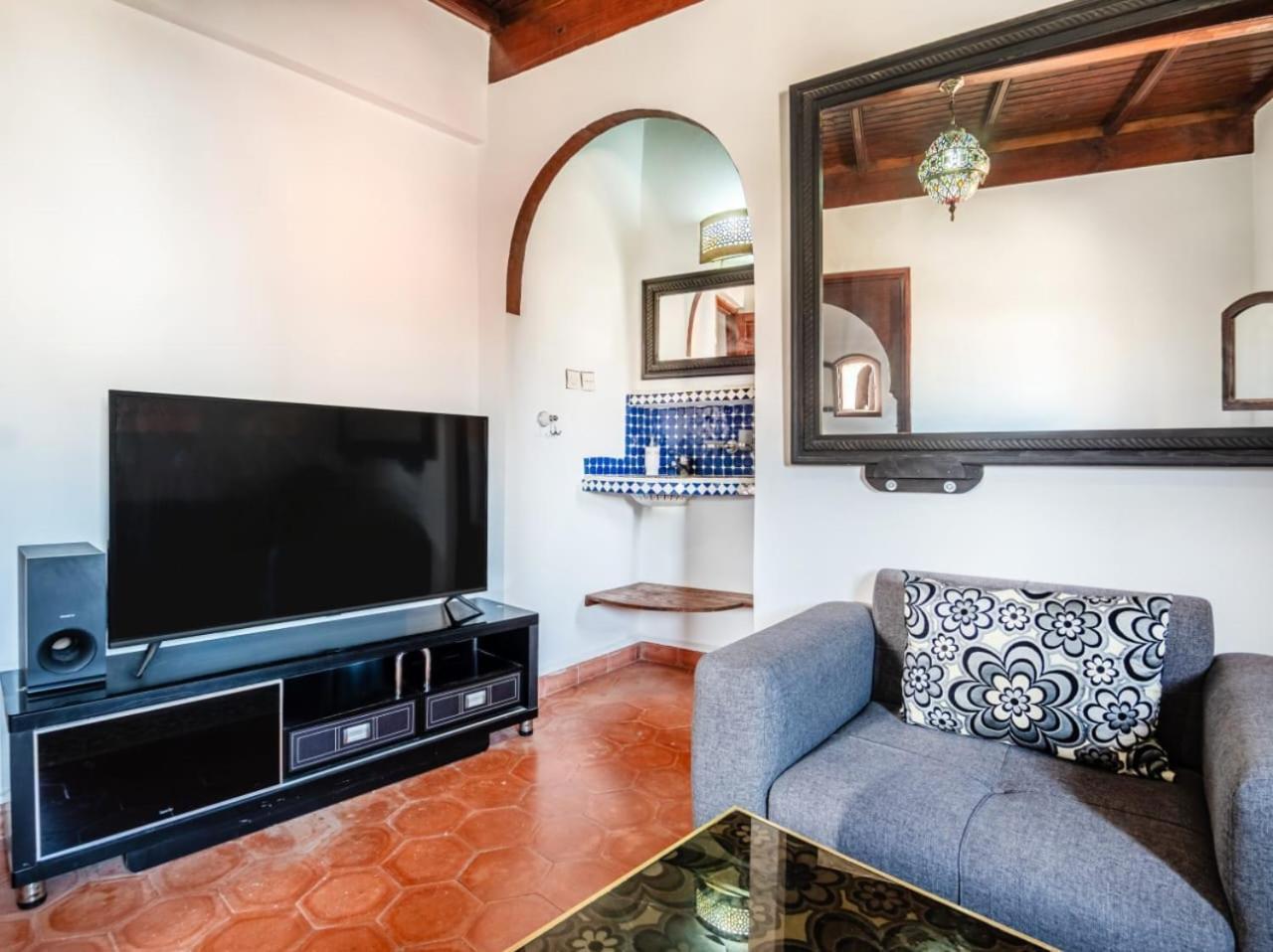 Dar Saffron Essaouira Apartment Room photo